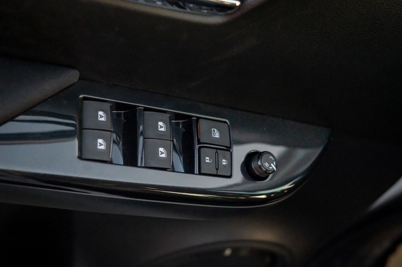 تويوتا هيلوكس Hilux 2.4 AT 2026 Full option with diff lock