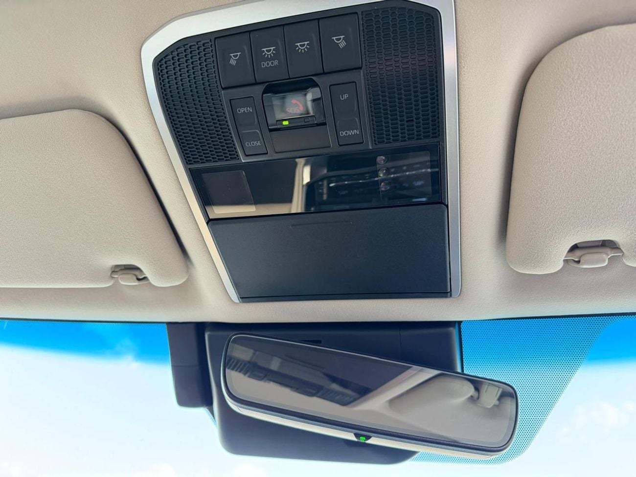 تويوتا لاند كروزر 2025 TOYOTA LAND CRUISER SAHARA 3.3L TT RHD