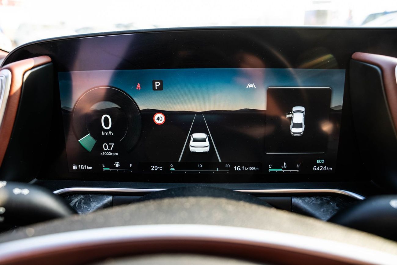 جينيسس G90 Royal AWD 2023 GCC Low Mileage 3.5L V6