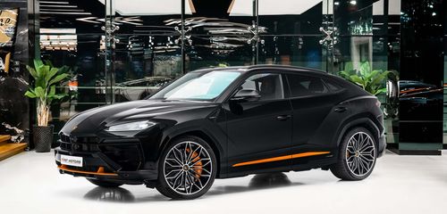 لامبورغيني اوروس 4.0L V8 Twin-Turbocharged Engine + eMotors