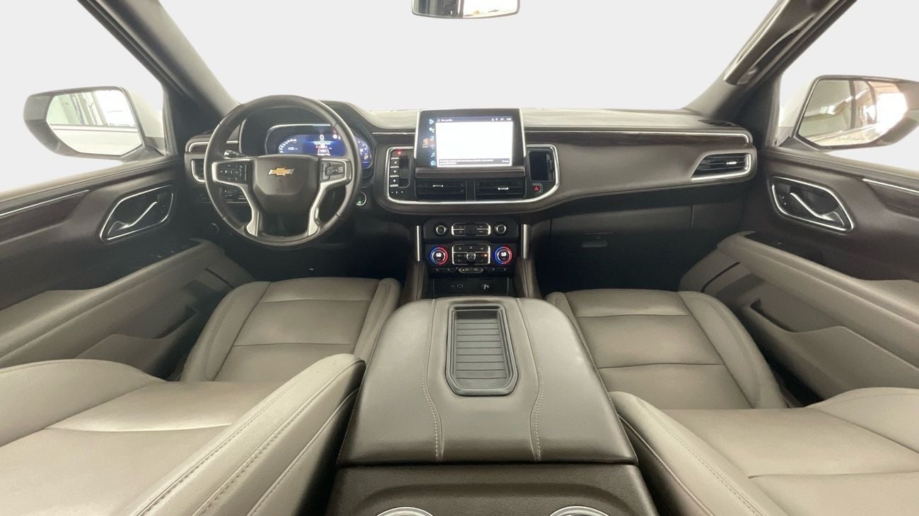 Chevrolet Suburban 5.3 AT 4WD LT NAV SRF BUCKET FOP | Guaranteed Warranty | 0 Down Payment