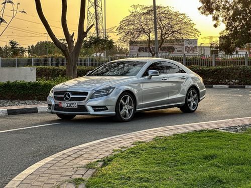 مرسيدس بنز CLS 55 AMG 2012 Mercedes-Benz CLS 550 AMG | V8 Twin Turbo | 402 Hp | Law Mileage (153,000 Km) | Japanese Specs