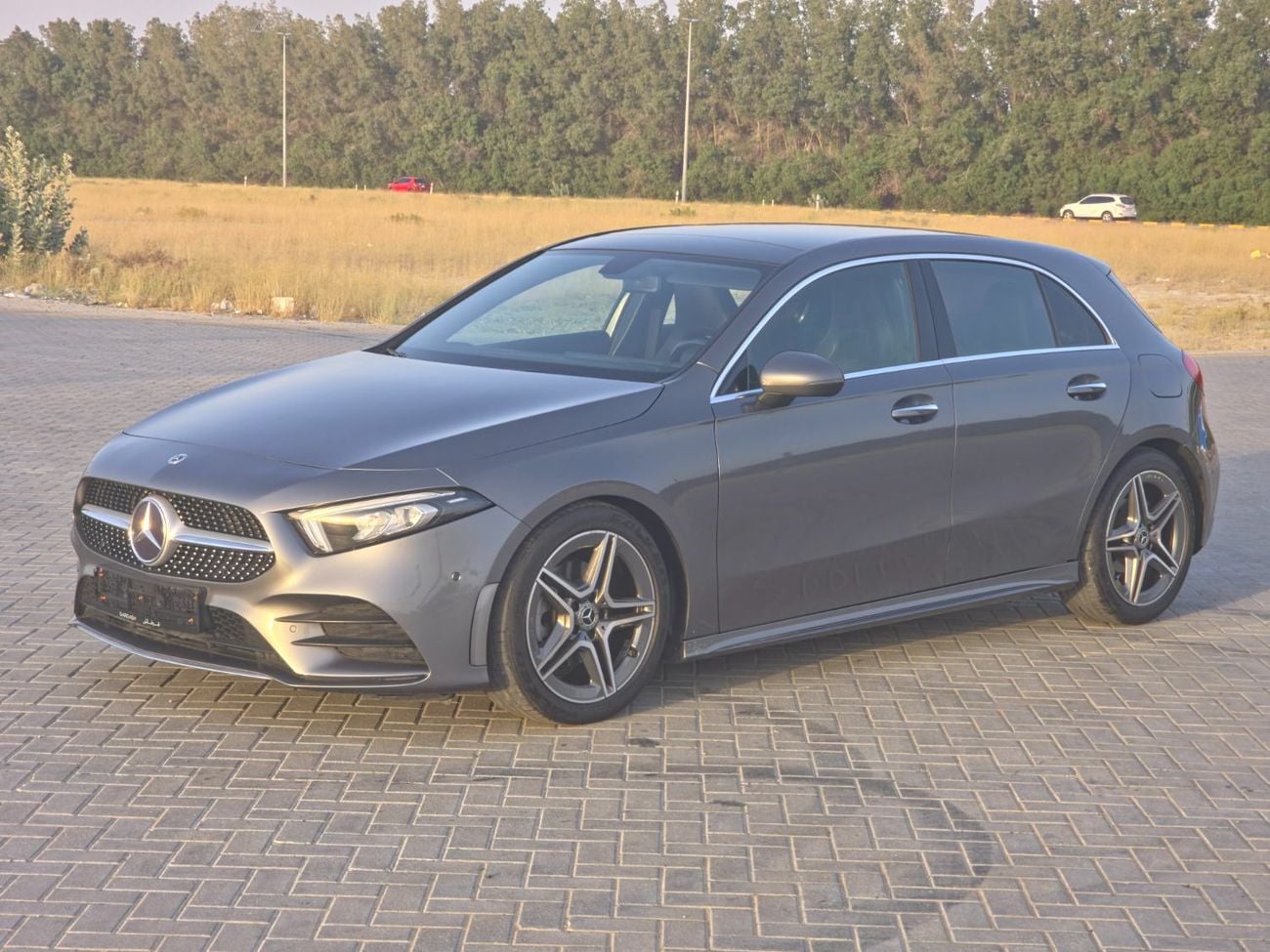 مرسيدس بنز A 200 AMG