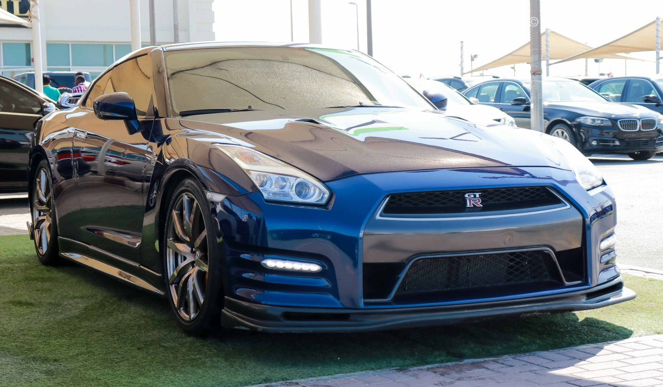 نيسان GT-R