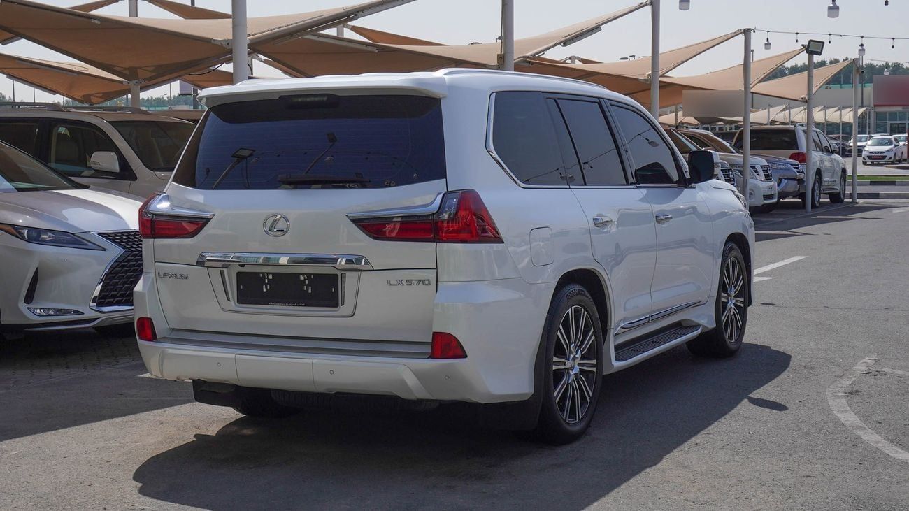 Lexus LX 570