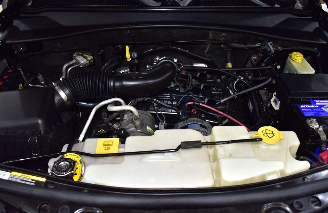 دودج نايترو EXCELLENT DEAL for our Dodge Nitro SXT 4x4 ( 2009 Model ) in Black Color GCC Specs