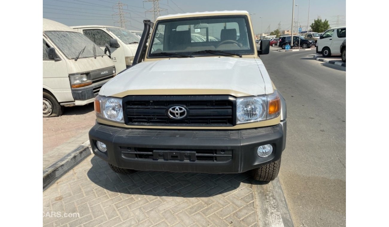 Toyota Land Cruiser Pick Up Full option 0km 2021