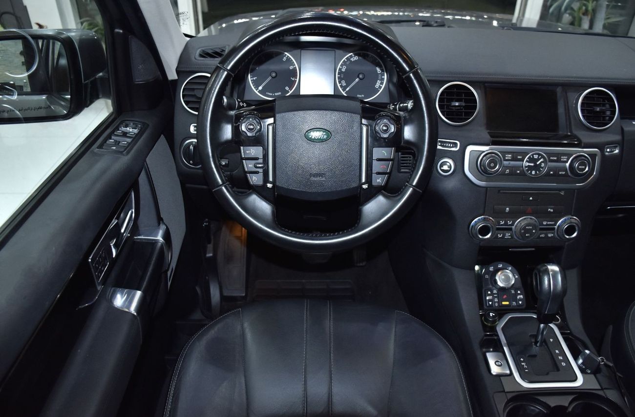 Land Rover Discovery EXCELLENT DEAL for our Land Rover LR4 HSE V8 ( 2013 Model ) in Grey Color GCC Specs