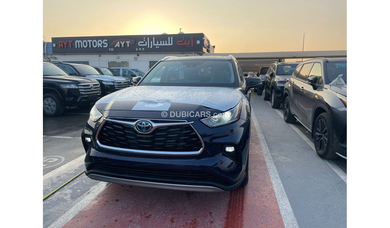 Toyota Highlander PLATINUM HYBRID 2.4L TURBO CANADIAN 2023 MODEL
