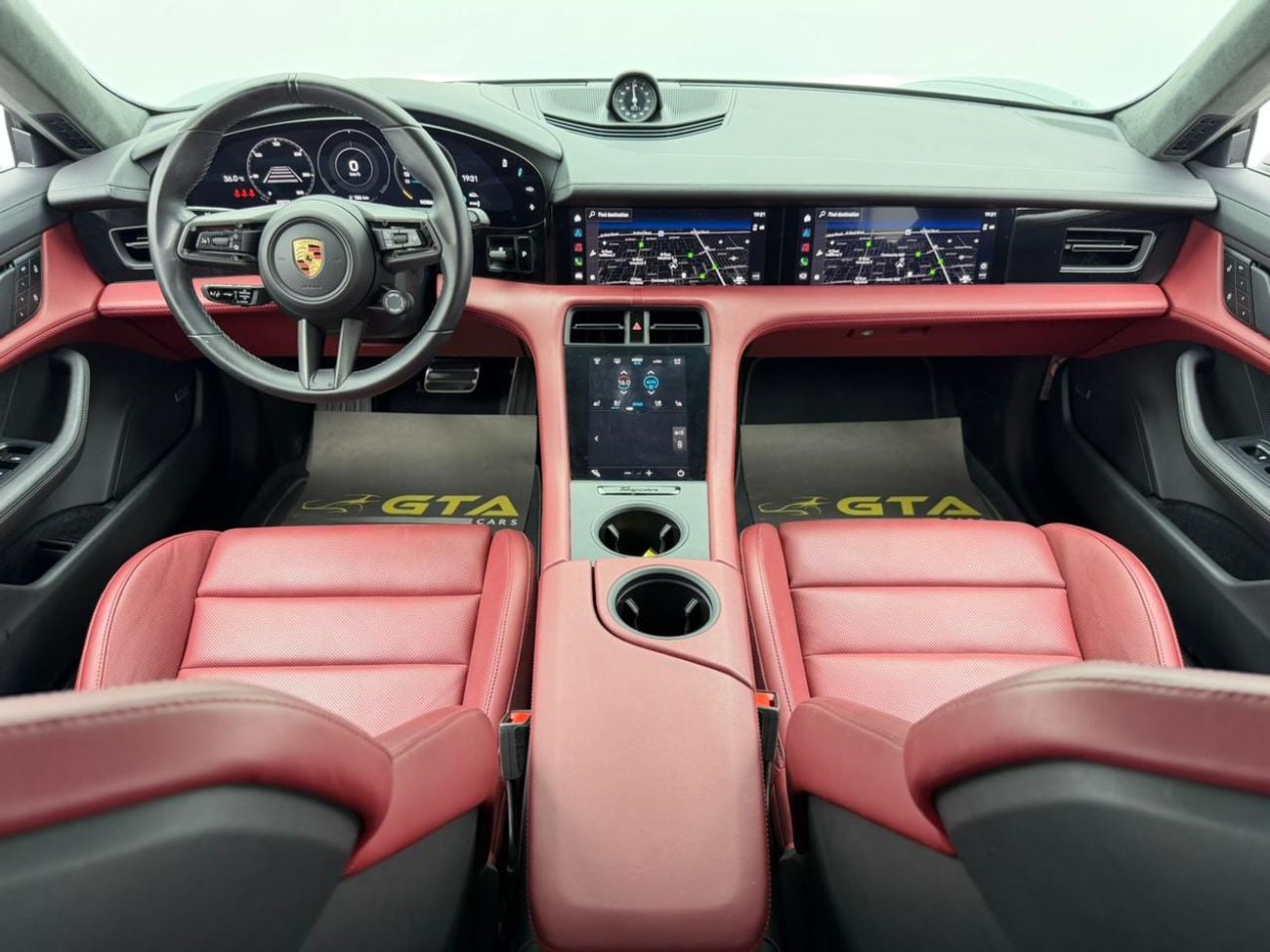 بورش تايكان 2024 Porsche Taycan GTS, Dec/2026 Porsche Warranty, Full Porsche Service History, GCC