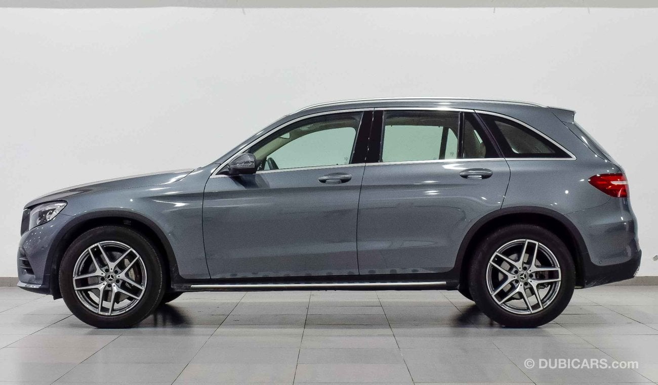 Mercedes-Benz GLC 250 4MATIC with warranty till 08/04/2023