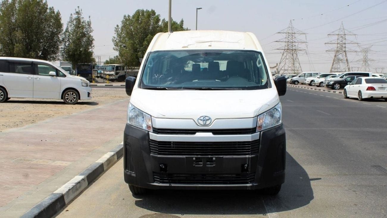 Toyota Hiace DLS - STD ROOF TOYOTA HIACE 2.8L COMMUTER MT 2023 HR