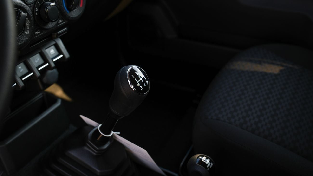 سوزوكي جيمني جديد كليًا 2026 Suzuki Jimny GL (N-JIM-3D-1.5-26) 1.5L 4 أسطوانات SUV – للتصدير فقط