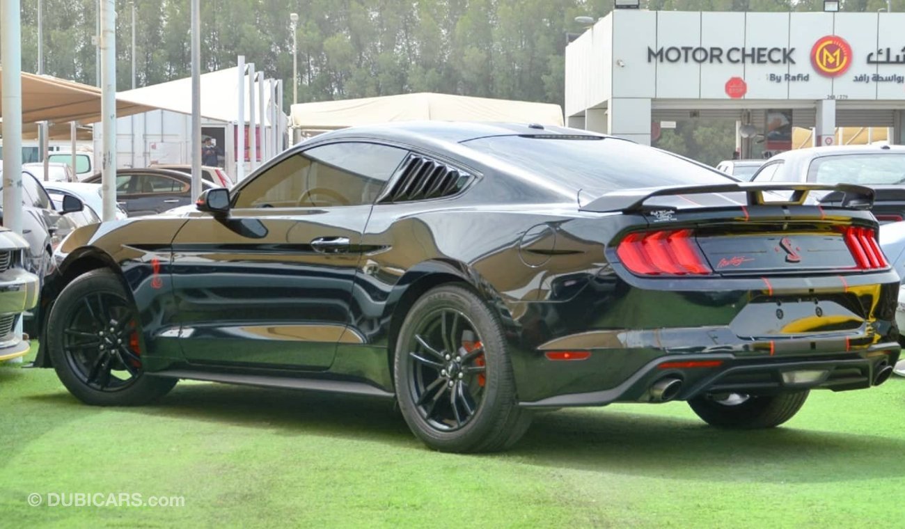 فورد موستانج SOLD!!!!!Ford Mustang Eco-Boost V4 2019/Original Airbags/Shleby Kit/Leather Seats/Low Miles/Very Goo