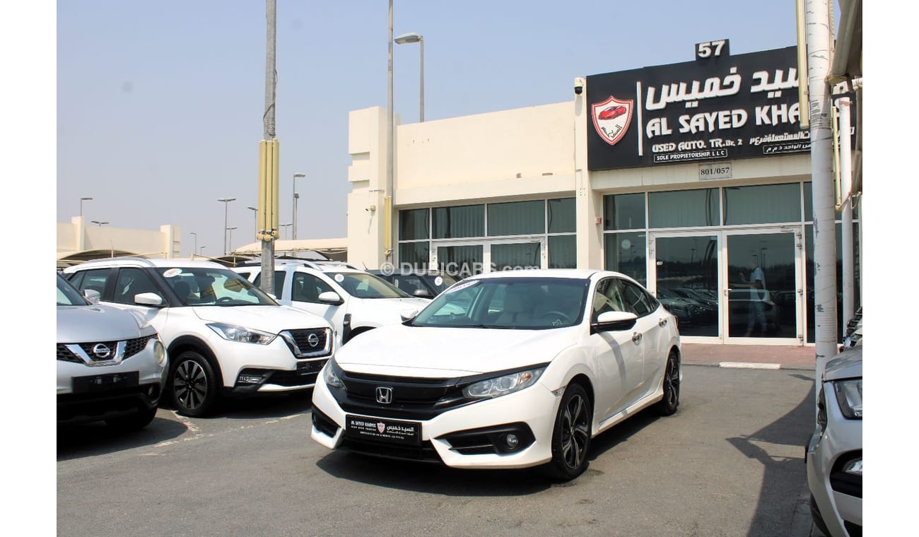 هوندا سيفيك DX خالية من الحوادث - خليجي - مكينة 1600 سي سي - صبغة وكالة