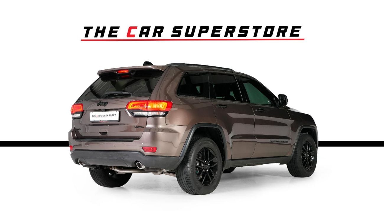 Jeep Grand Cherokee LIMITED GCC-Al Futtaim Warranty & Service Contract-Full Service History-Black Pack