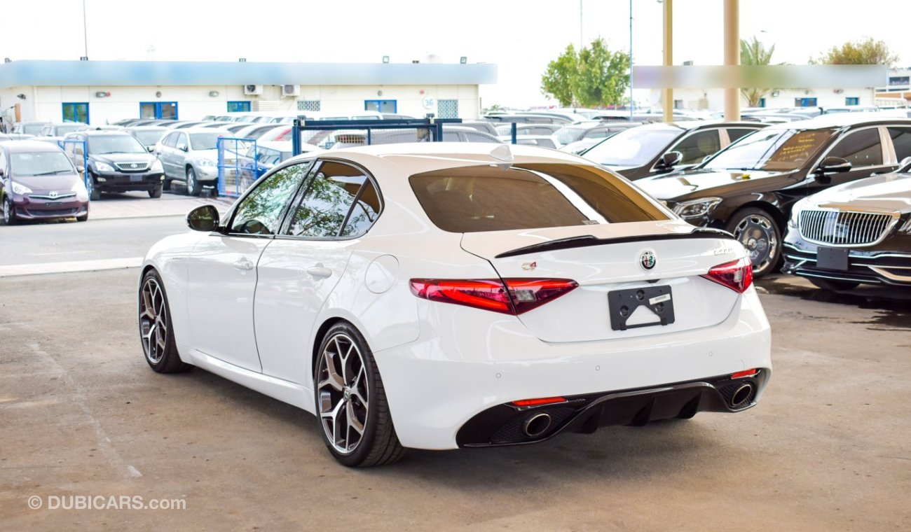 Alfa Romeo Giulia Veloce Q4