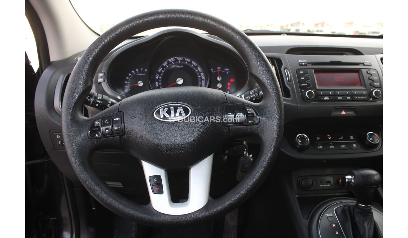 كيا سبورتيج EX كيا سبورتاج 2014 خليجي بحالة ممتازة بدون حوادث نظيفه جدا من الداخل والخارج