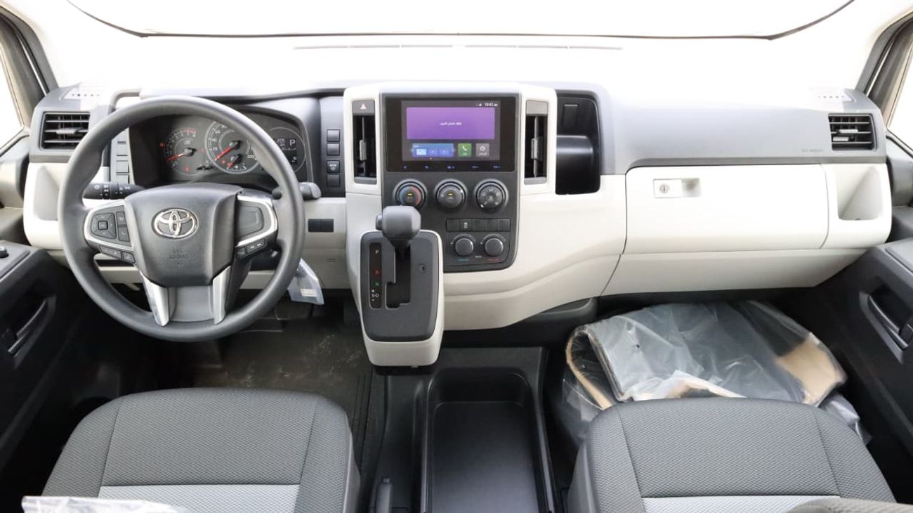 Toyota Hiace AUTOMATIC