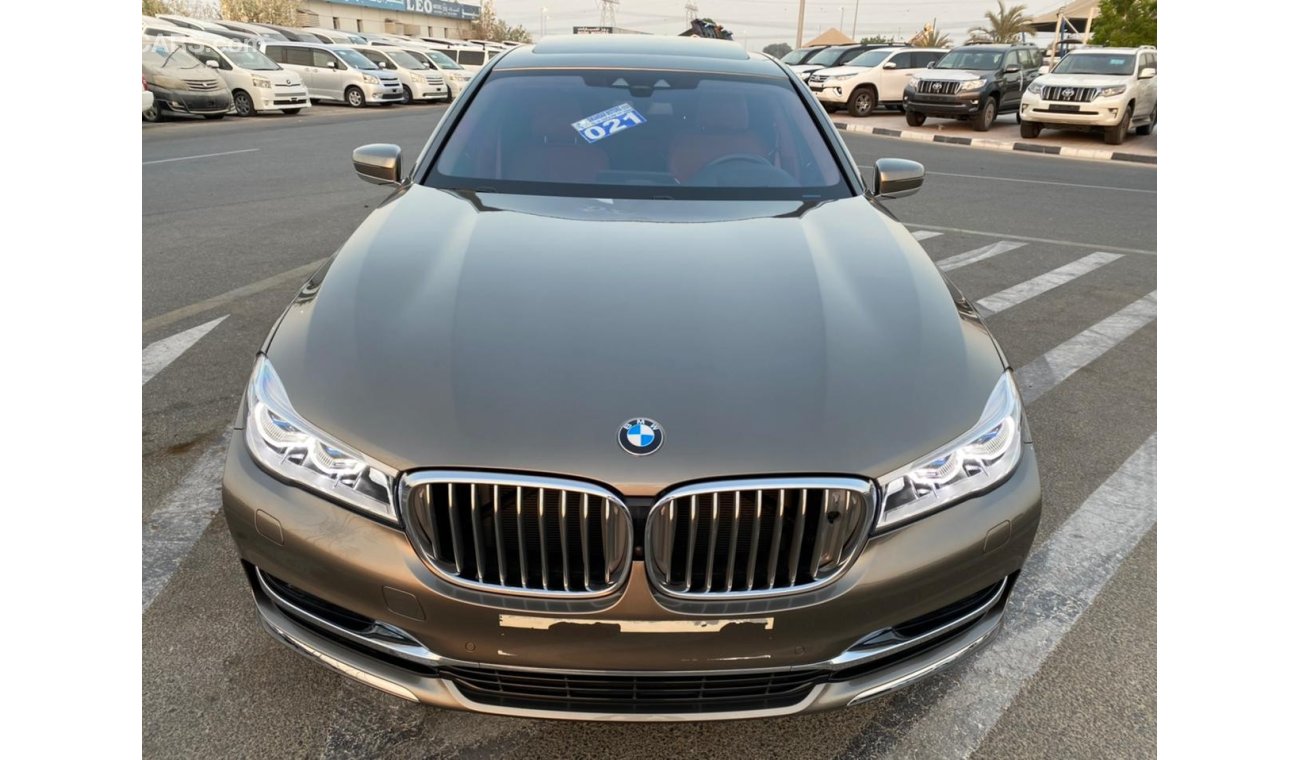 بي أم دبليو 740 2017 BMW 740Li XDRIVE WITH LOW MILEAGE