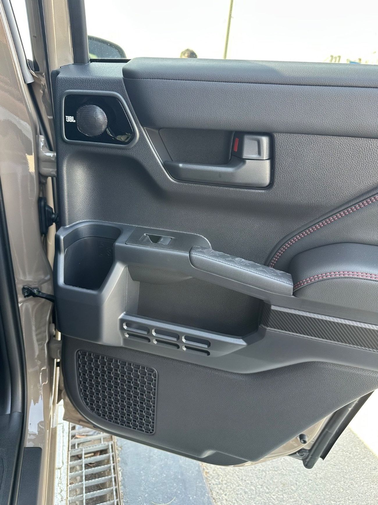 تويوتا Runner4 TRD PRO 2.4 I-force Max Hybrid 2.4