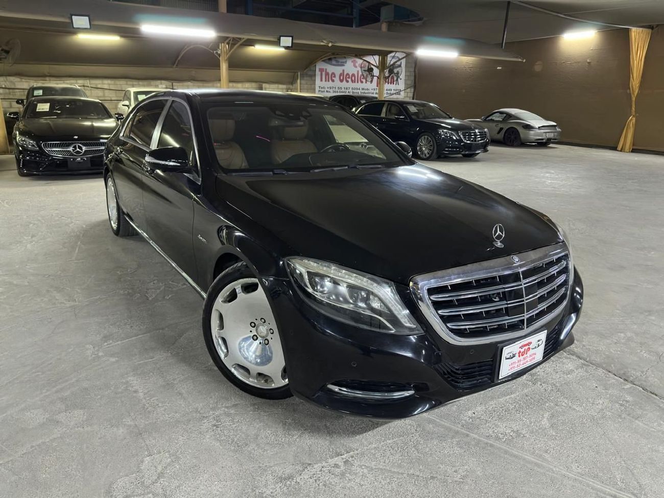 Mercedes Maybach S550 Maybach 2015 4.7L | 6 BUTTONS | BROWN INTERIOR | REAR ENTERTAINMENT