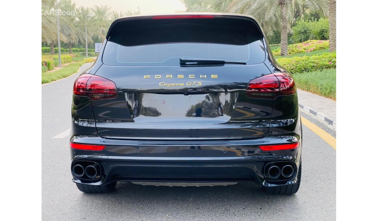 Porsche Cayenne GTS Porsche Cayenne GTS GCC 2016 full option perfect condition