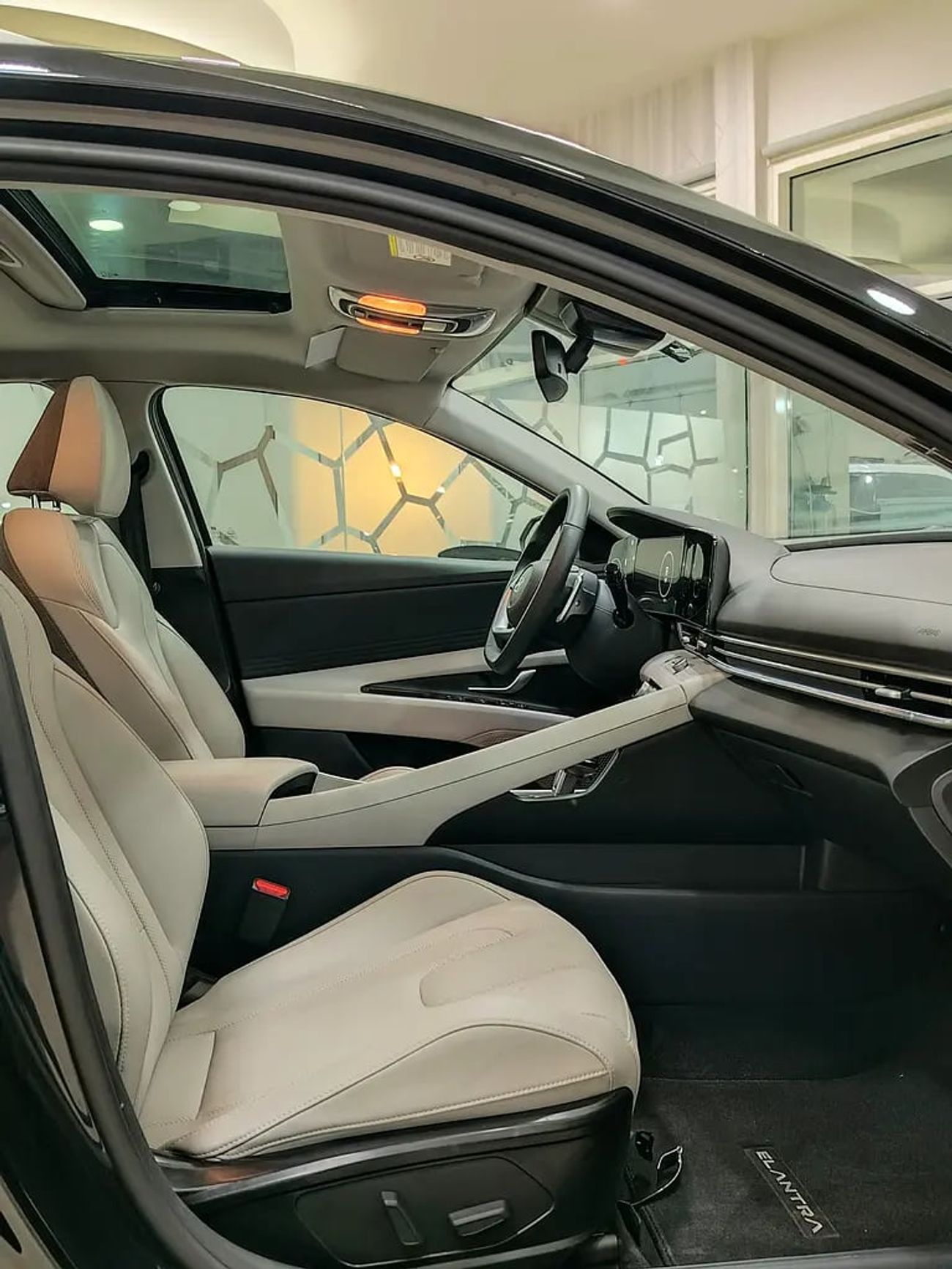 هيونداي إلانترا Comfort 1.6L 2.0 China specs