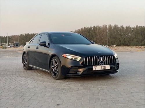 Mercedes-Benz A 35 AMG Premium +