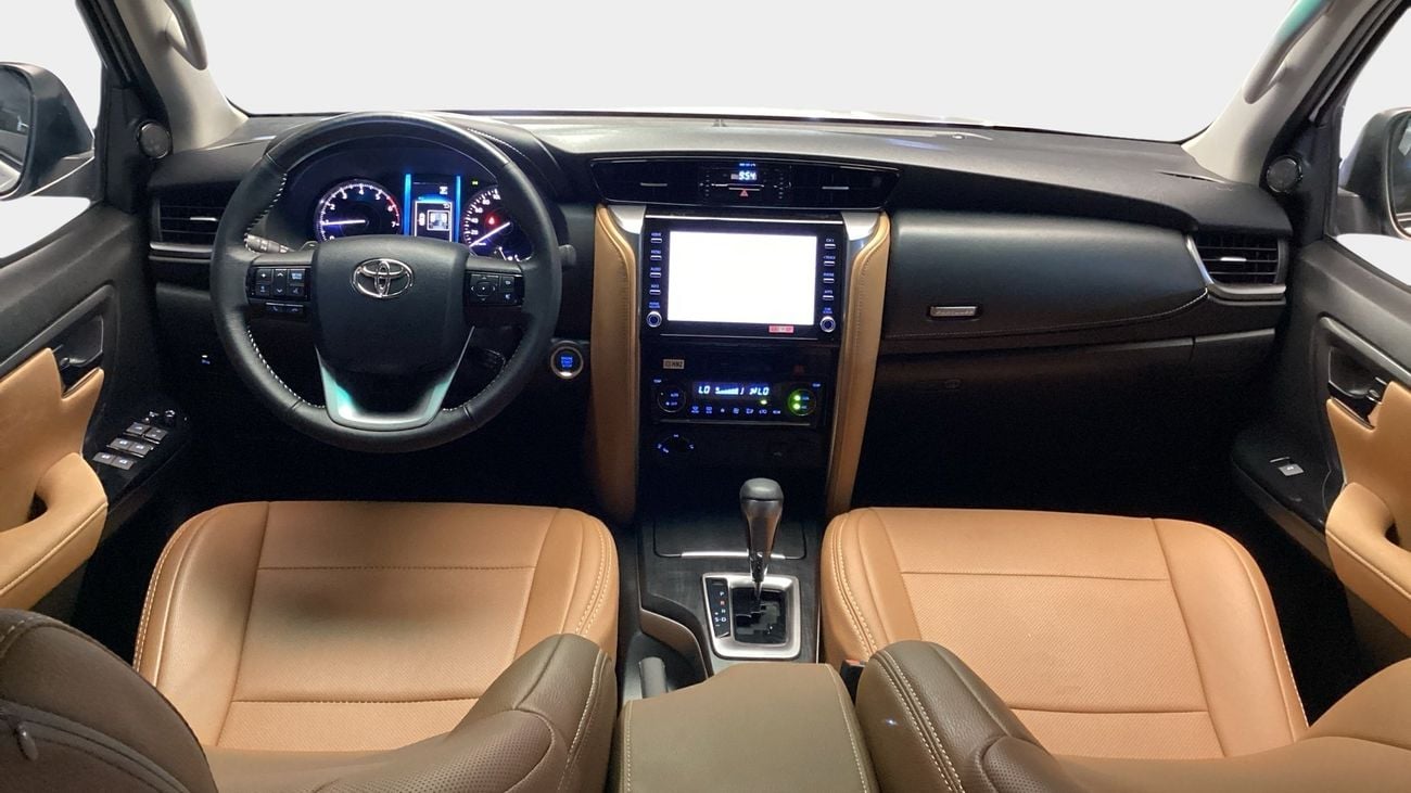 Toyota Fortuner 4.0 4WD AUTO 7STR GXR RA/RB | Guaranteed Warranty | 0 Down Payment