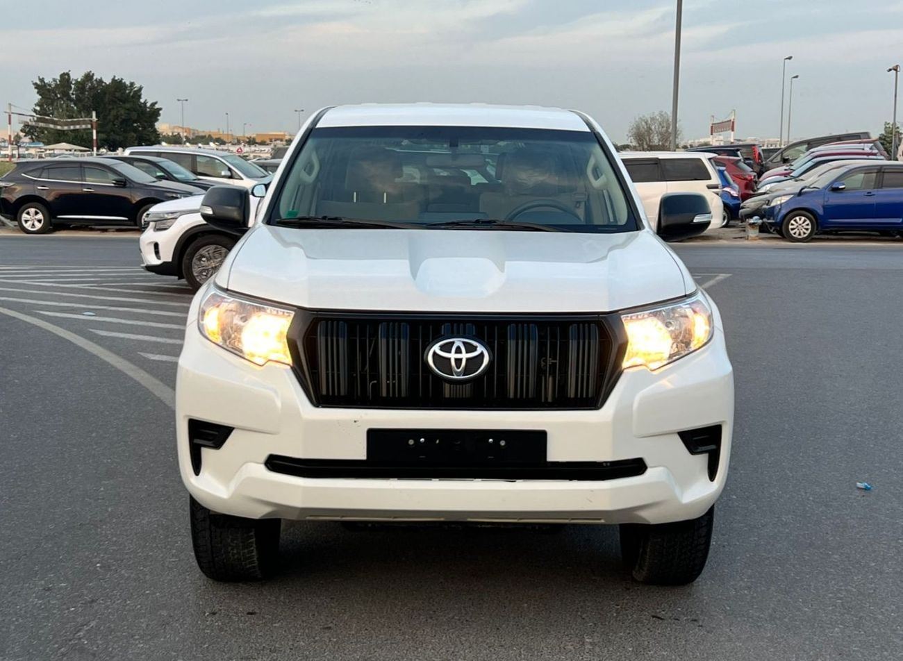 Toyota Prado 2023 Toyota Prado TX 2.7L V4-Petrol- AWD 4x4 - GCC -No Accident Free - 7 Seater - 3600