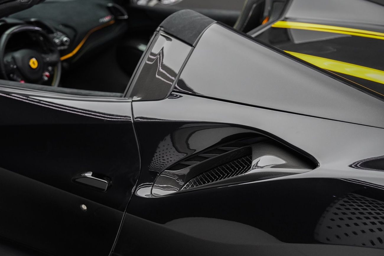 Ferrari 488 Pista Spider 3.9L