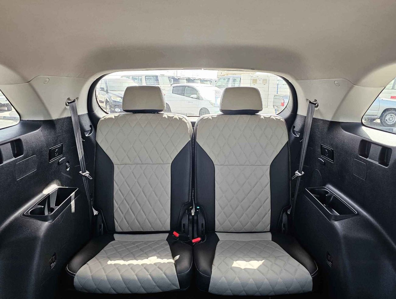 Kia Sorento LX / 7 SEATS V6 / ELECTRIC / LEATHER SEATS / DVD / BLIND SPOT / 613 MONTHLY/ LOT#69917