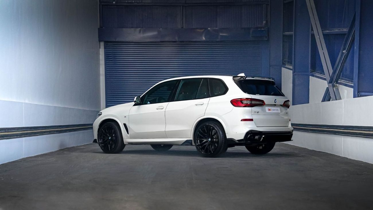 BMW X5 40i M Sport 3.0L UAE's Very Best Example | 2 Years Free Servicing | AED 2,784 Per Month