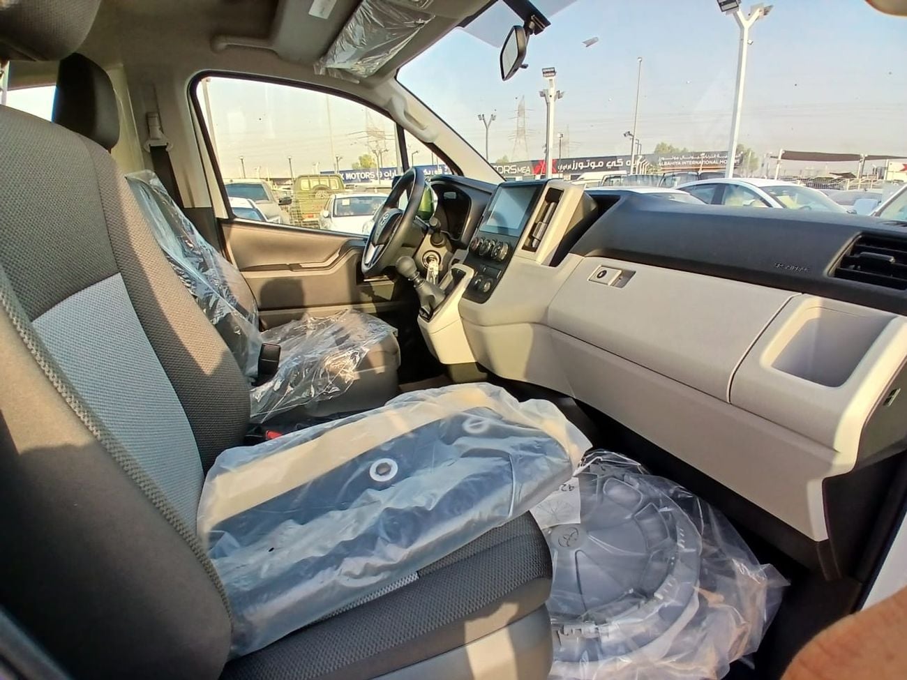 Toyota Hiace 2.8L - VAN - Manual - Diesel - FWD - 9+ - 4 Door 2.8L Diesel Manual Transmission, High Roof, 13 Seater, Model 2026