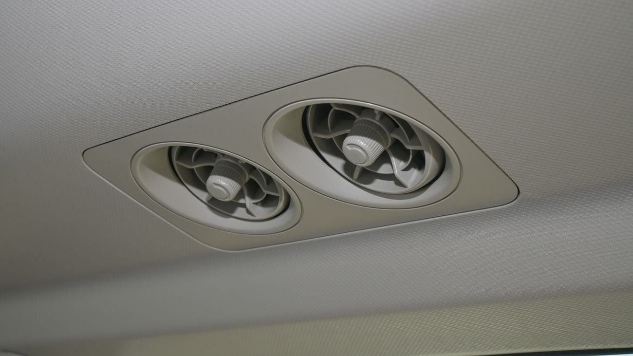 تويوتا كوستر 2.7L Petrol 2025