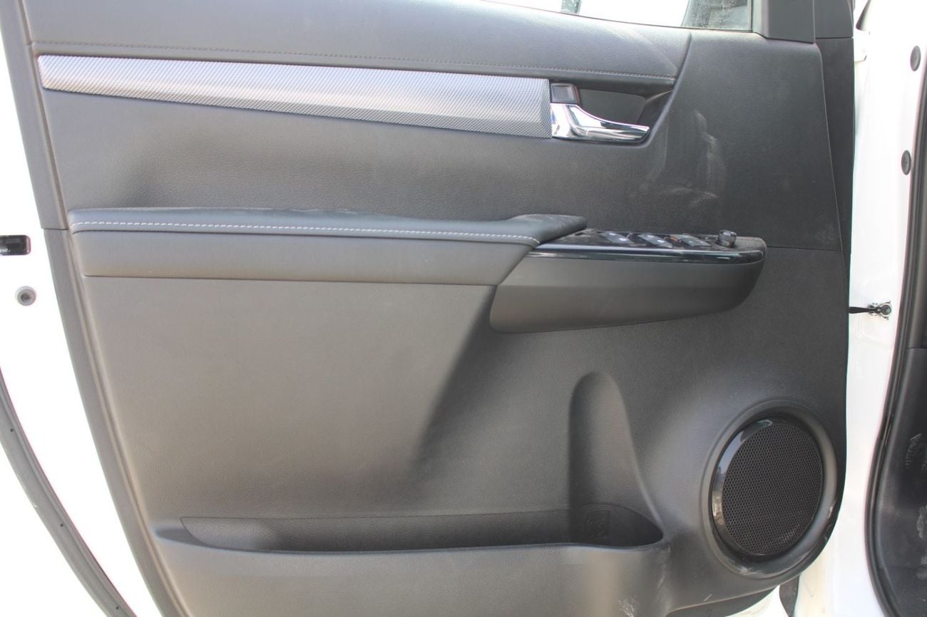 Toyota Hilux TOYOTA HILUX 4.0L V6 PETROL  DOUBLE CAB 4WD GR SPORT AUTO
