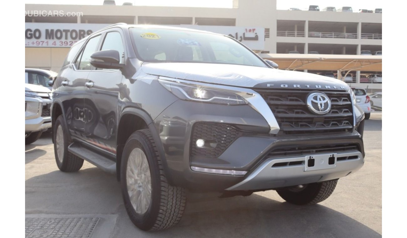 Toyota Fortuner VXR FULL OPTION 4.0 V6