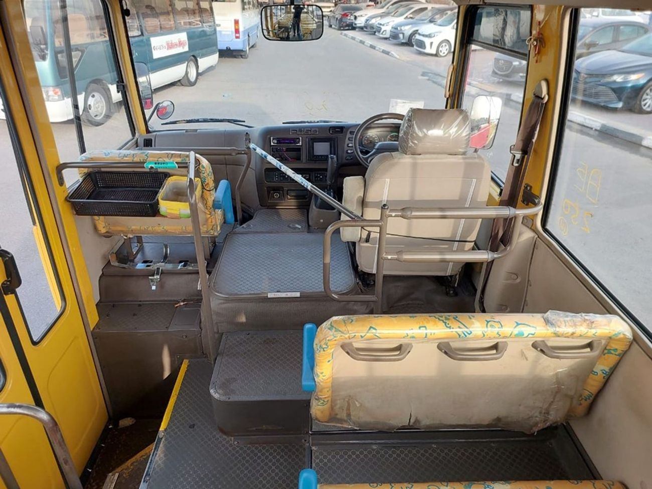 ميتسوبيشي روزا MITSUBISHI ROSA BUS RHD 2004 MODEL 4.2 L DIESEL AUTOMATIC(PM00594)