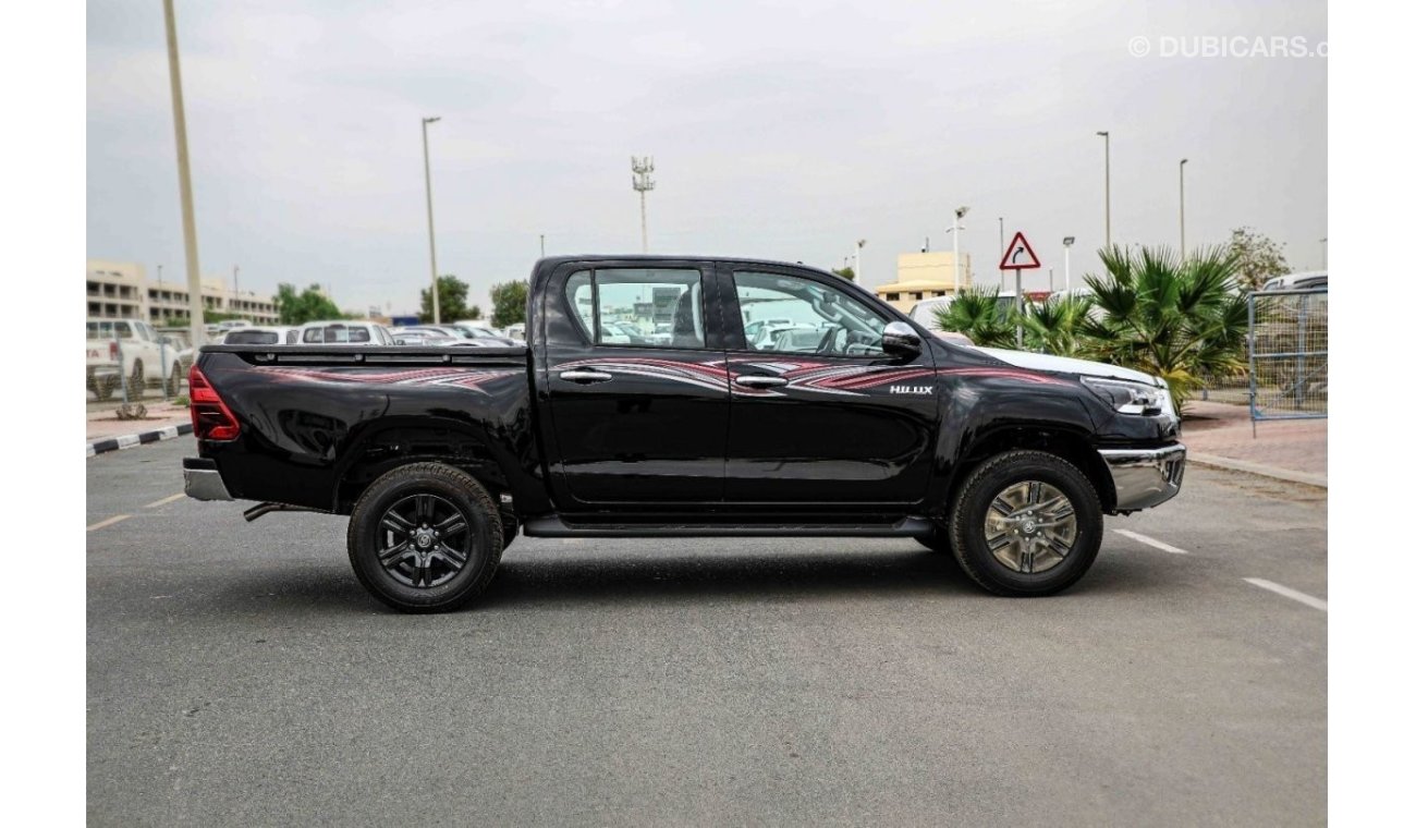 تويوتا هيلوكس Get 2023 Toyota Hilux 4x4 DC 2.8 D AT SR5 - Black inside Maroon