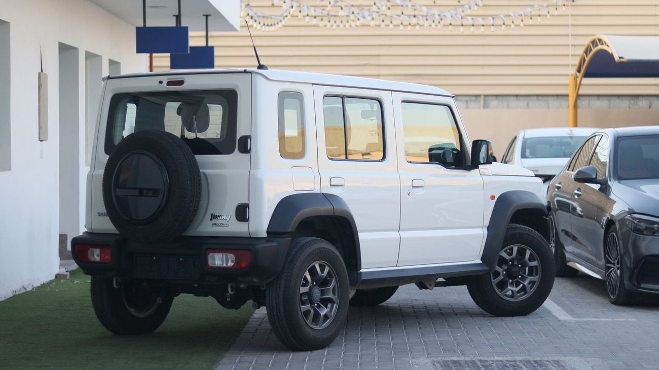 Suzuki Jimny GLX | Agency Warranty | Full Service History | GCC | Zero DP Support