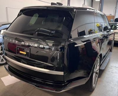 Land Rover Range Rover Autobiography LWB 7-Seater 4.4L V8