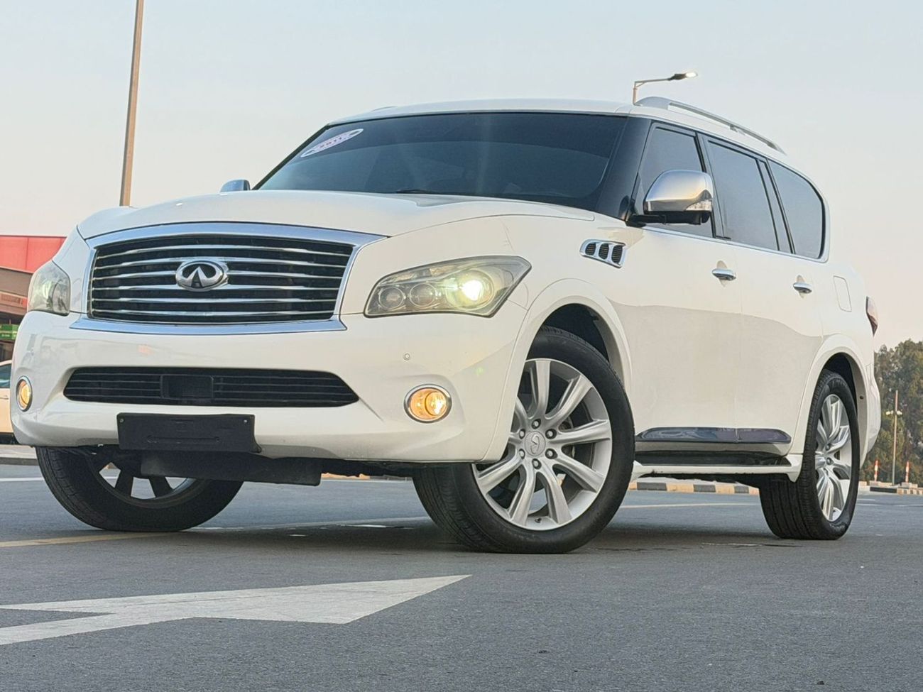 إنفينيتي QX56 فل اوبشن رقم واحد