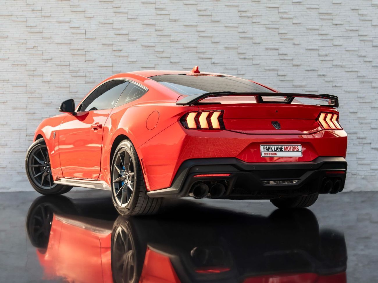 فورد موستانج DARK HORSE 5.0 (500HP) A/T