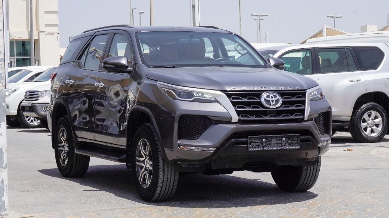Toyota Fortuner EXR 2.7L (160 HP)