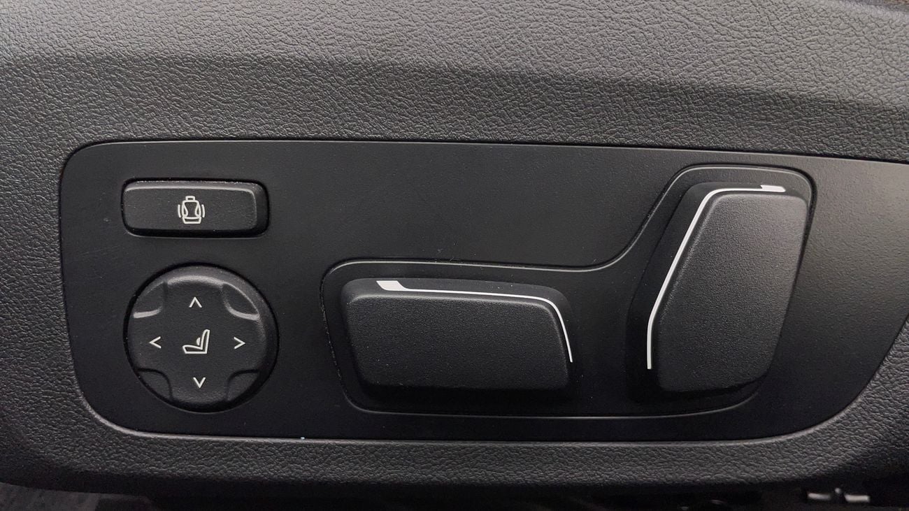 BMW 420i M Sport 2.0L 2025 M SPORT | AED 3039/Month | 20% DP | 30 Day Return | Warranty | Service History