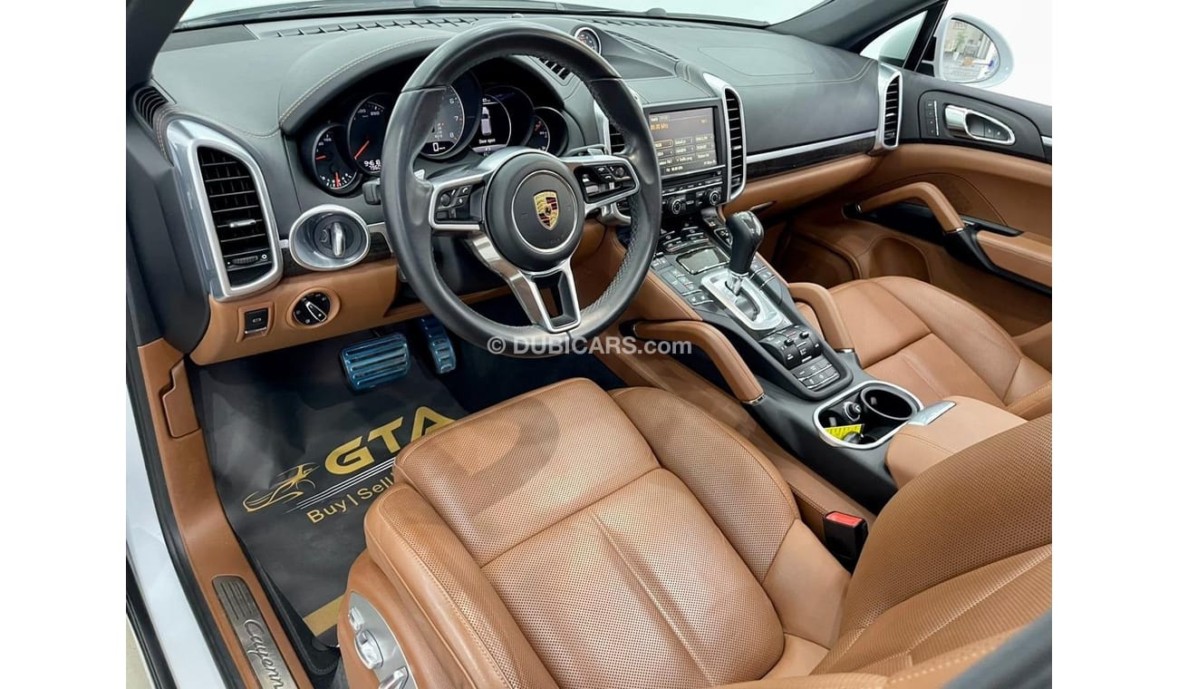 Porsche Cayenne 2016 Porsche Cayenne S, Warranty, Full Porsche Service History, Fully Loaded, GCC