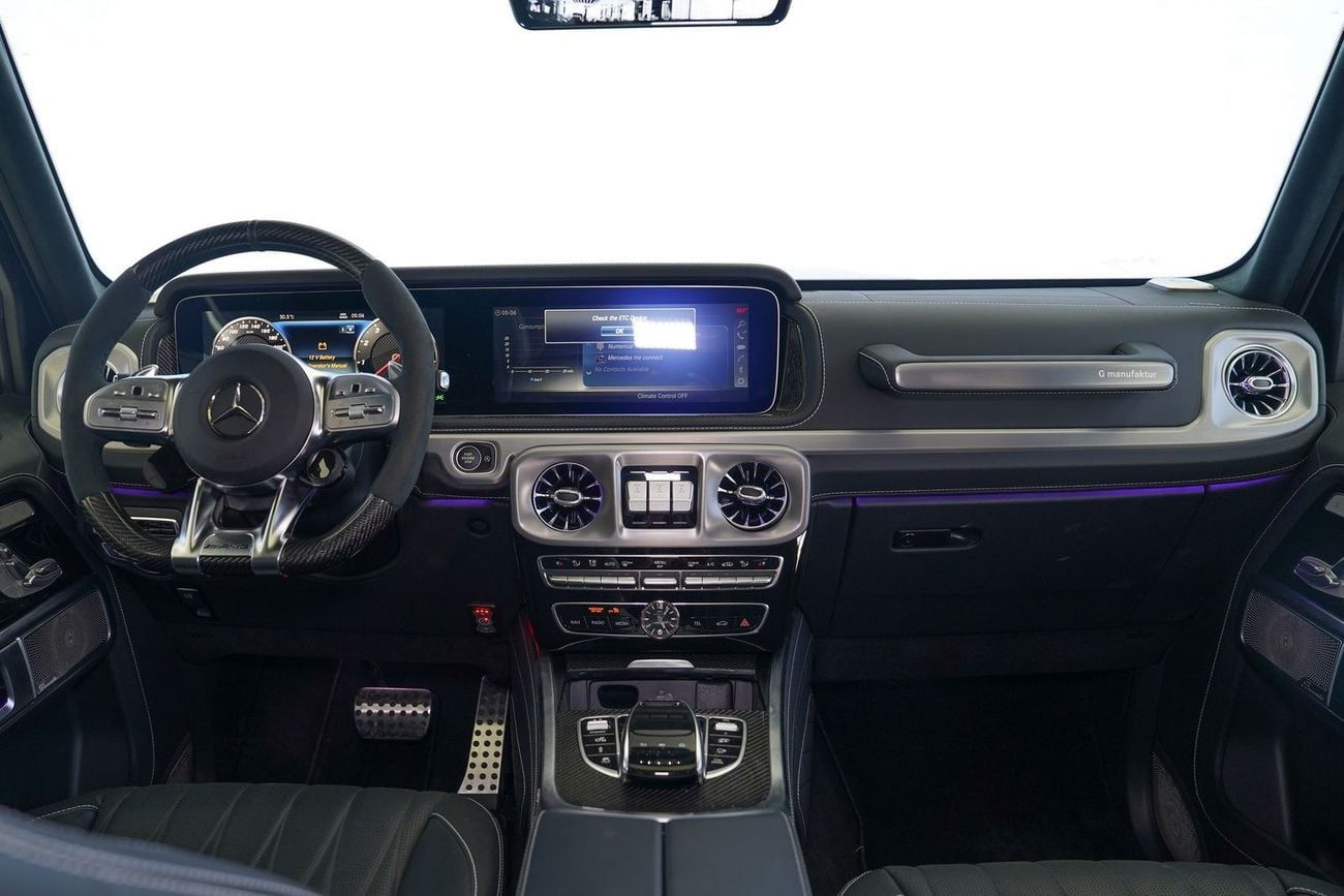 Mercedes Benz G 63 AMG 4X4² BRABUS 700