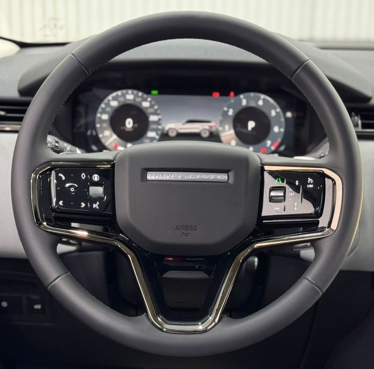 Land Rover Range Rover Velar 2025 Range Rover Velar SE Dynamic P250, 5 Years Agency Warranty + Service Package, Brand New, GCC