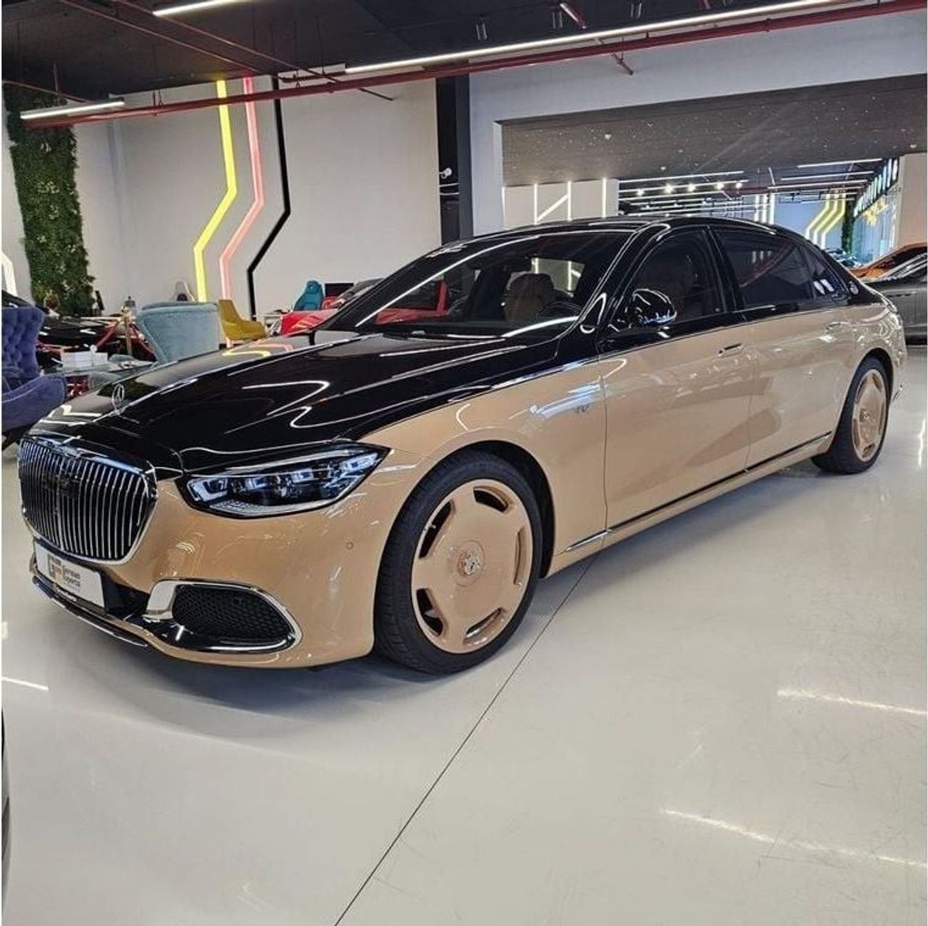 مرسيدس مايباخ S680 مايباخ 2023 Mercedes-Maybach S 680 by Virgil Abloh V12 1 Of 150 |  GCC | 5 years warranty from Agency